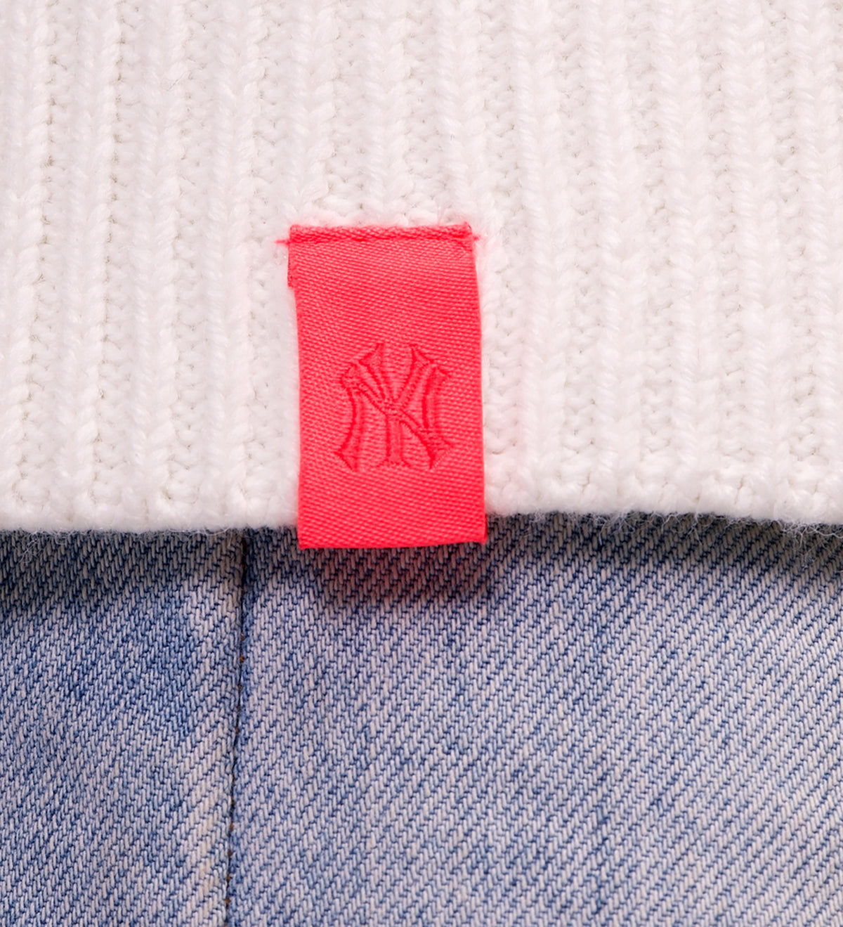 SHYLA COLOR BLOCK CABLE KNIT CARDIGAN - New York Yankees
