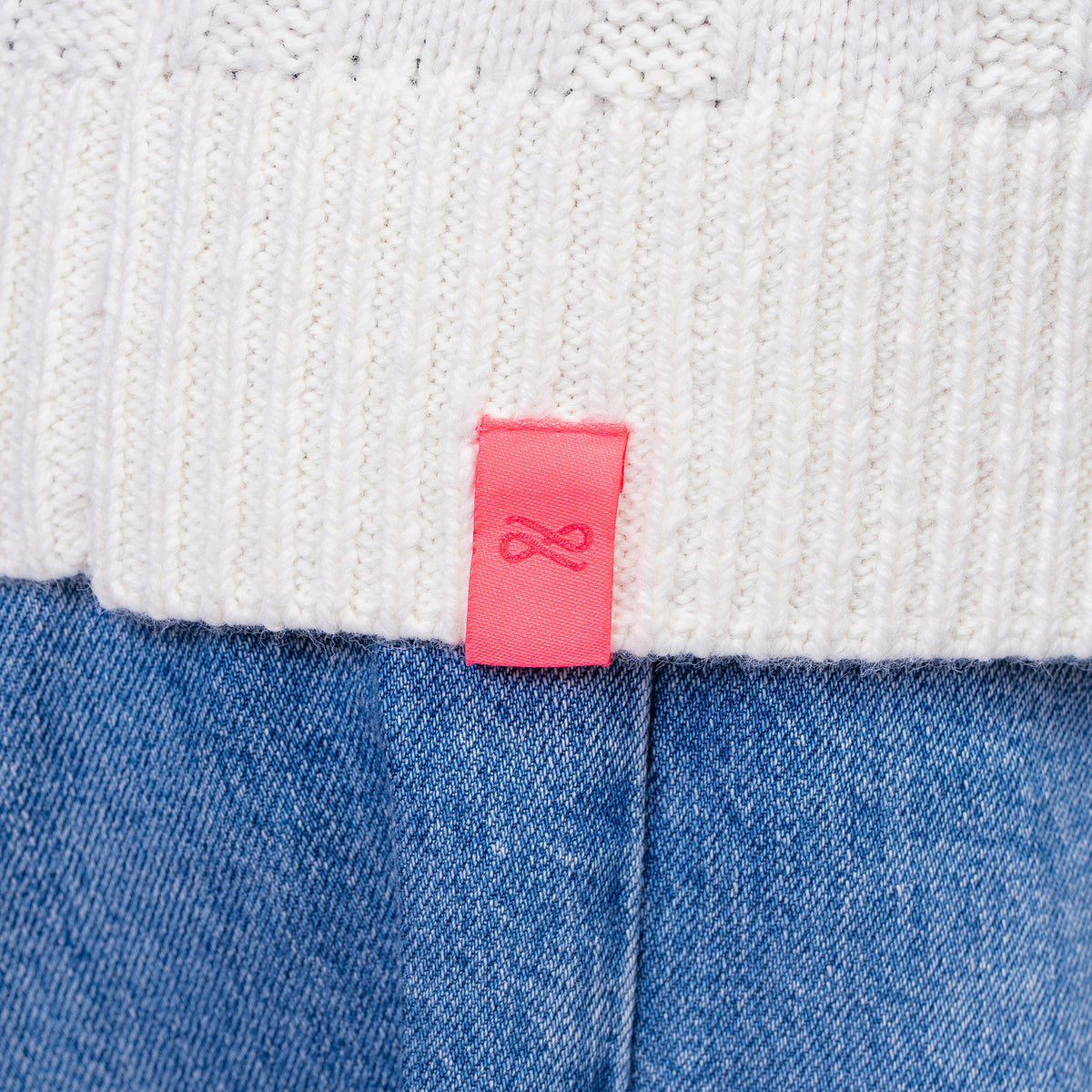 SHYLA COLOR BLOCK CABLE KNIT CARDIGAN - The Ohio State Univ. Buckeyes