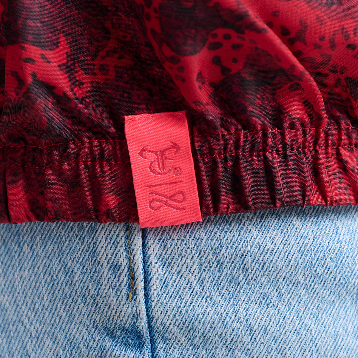 WENDY FASHION CAMO H2O HALF-ZIP - Univ. of Arkansas Razorbacks